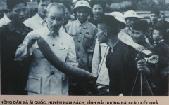 Triển lãm ‘Chủ tịch Hồ Chí Minh với phong trào thi đua yêu nước’