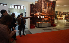 Trưng bày “Những kỷ vật đi cùng năm tháng” tại Bảo tàng Nam Định