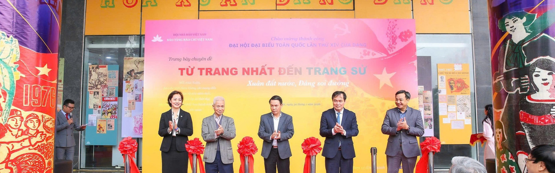 'Từ trang nhất đến trang sử': Nơi ký ức báo chí hòa nhịp cùng mùa xuân